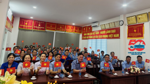 CHÀO MỪNG KỶ NIỆM 50 NĂM  NGÀY GIẢI PHÓNG MIỀN NAM THỐNG NHẤT ĐẤT NƯỚC  (30 / 4 / 1975  -  30 / 4 / 2025)