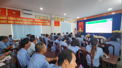 TẬP HUẤN AN TOÀN VỆ SINH LAO ĐỘNG CHO CB.CNLĐ NĂM 2025 TẬP HUẤN AN TOÀN VỆ SINH LAO ĐỘNG CHO CB.CNLĐ NĂM 2025